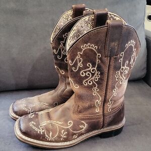 Classic Kids Brown Western Embroidered Cowboy Boots